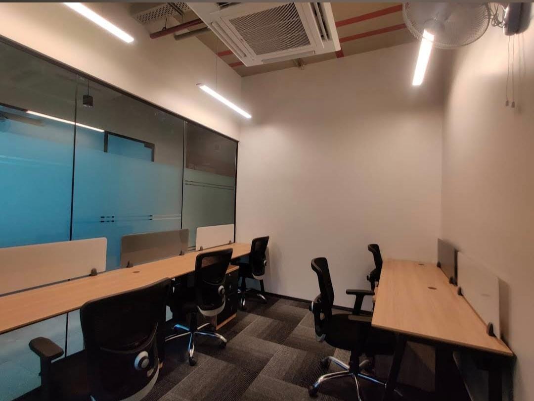 Plug & Play Co-Working Desks & Cabins In, Sinhagad Road-Pune